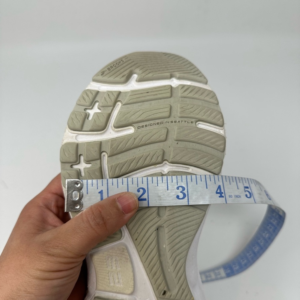 Brooks Adrenaline GTS 23 Women’s Shoes Size 7 Medium (B) - Picture 11 of 13